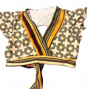Geometric Patterned Wrap Top